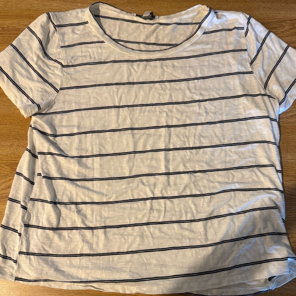 Green Envelope Cream and Blue Boxy Short Sleeve T-Shirt